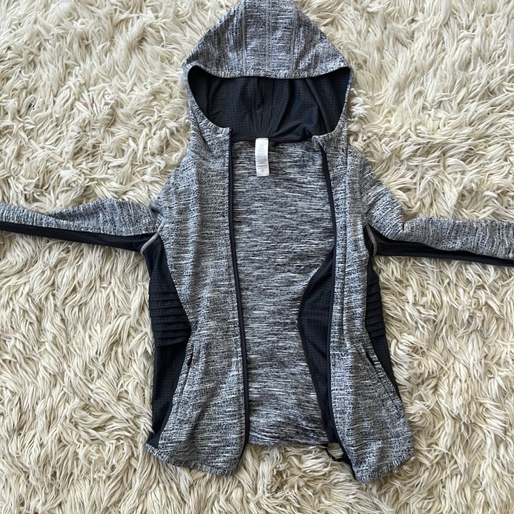 lululemon ivivva grey zip up